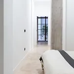 Vlc Host - Manya Βαλένθια