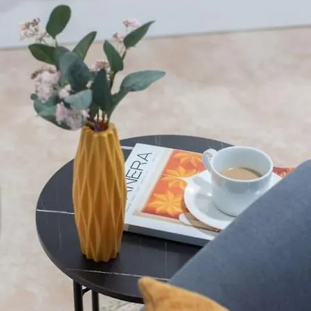 Apartamento Vlc Host - Manya