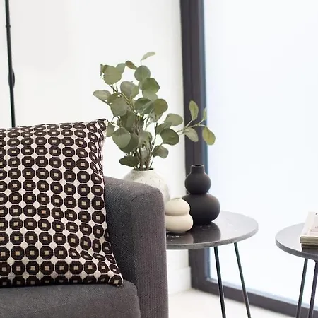 Vlc Host - Manya Appartement *