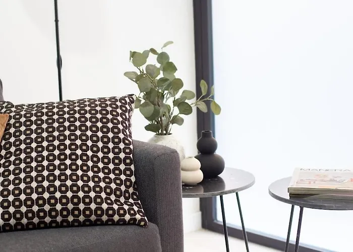 Vlc Host - Manya Apartman *
